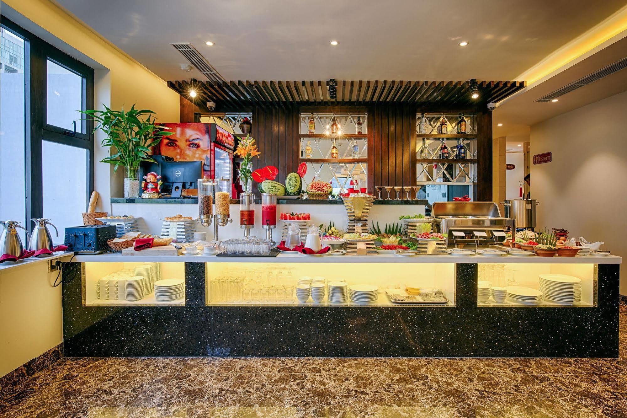 Sofia Suite Hotel Danang Dış mekan fotoğraf